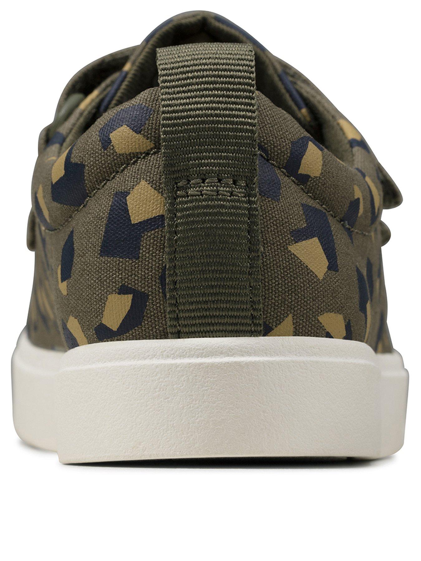 camouflage clarks shoes
