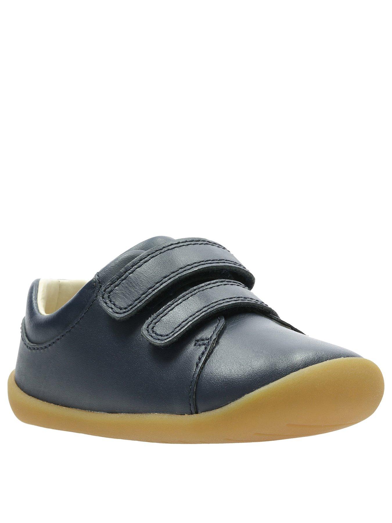 clarks ie shoes