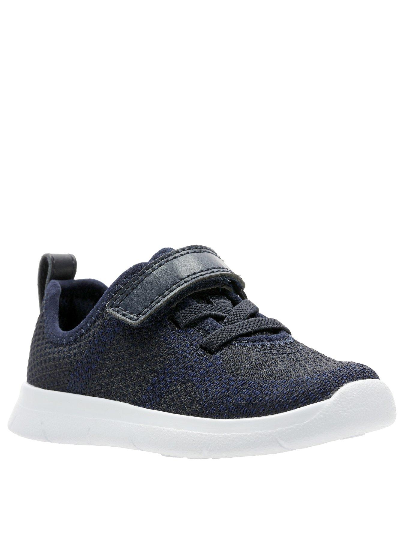 clarks trainers for toddlers