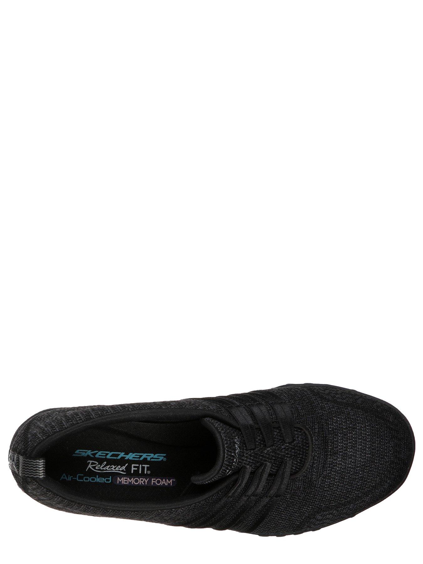skechers breathe easy slipper