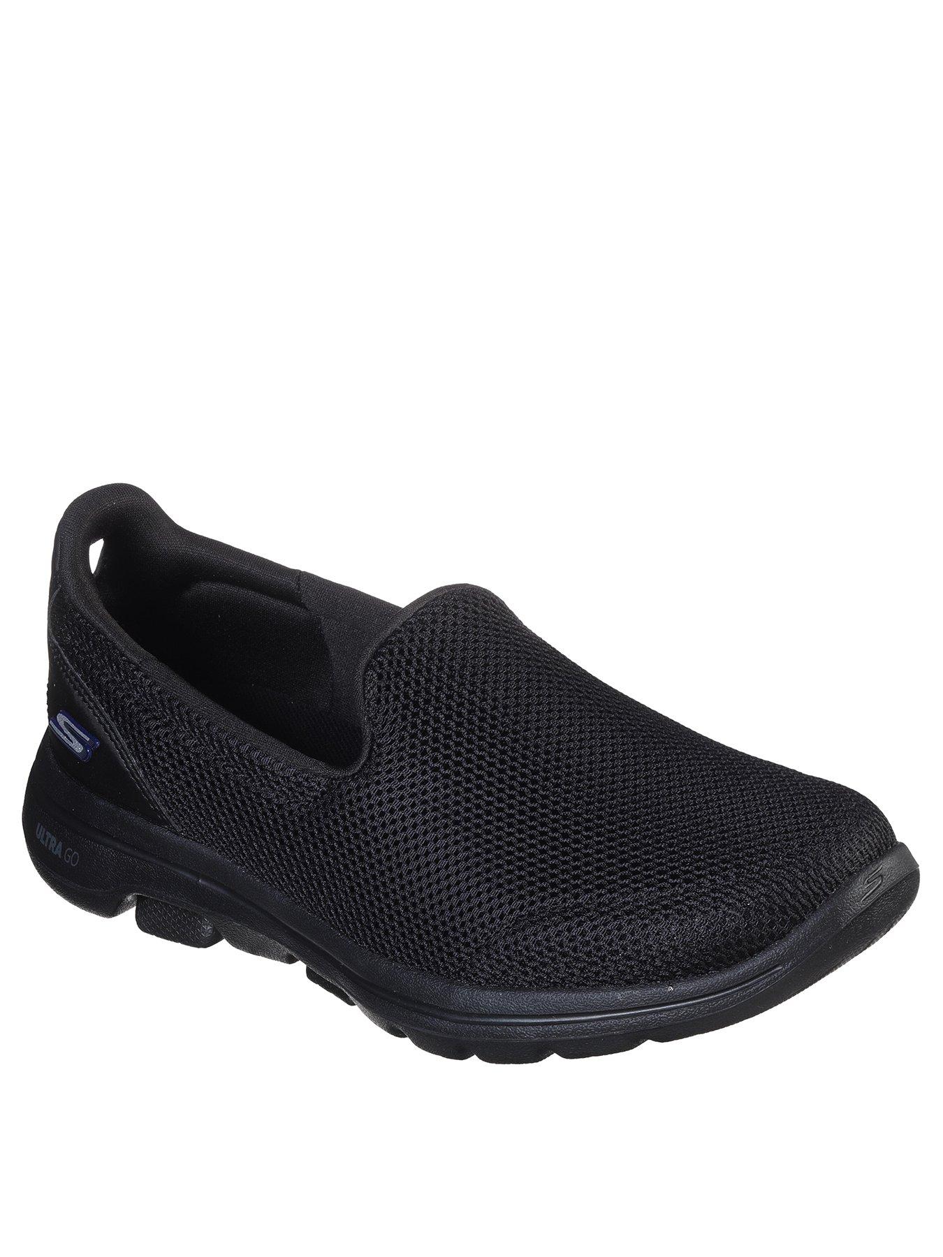 mens skechers wide fit slip ons