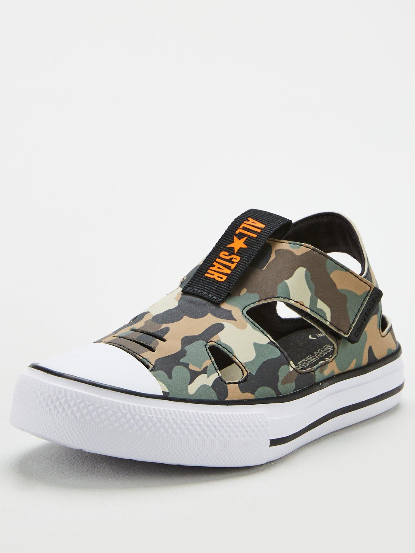 camo converse baby