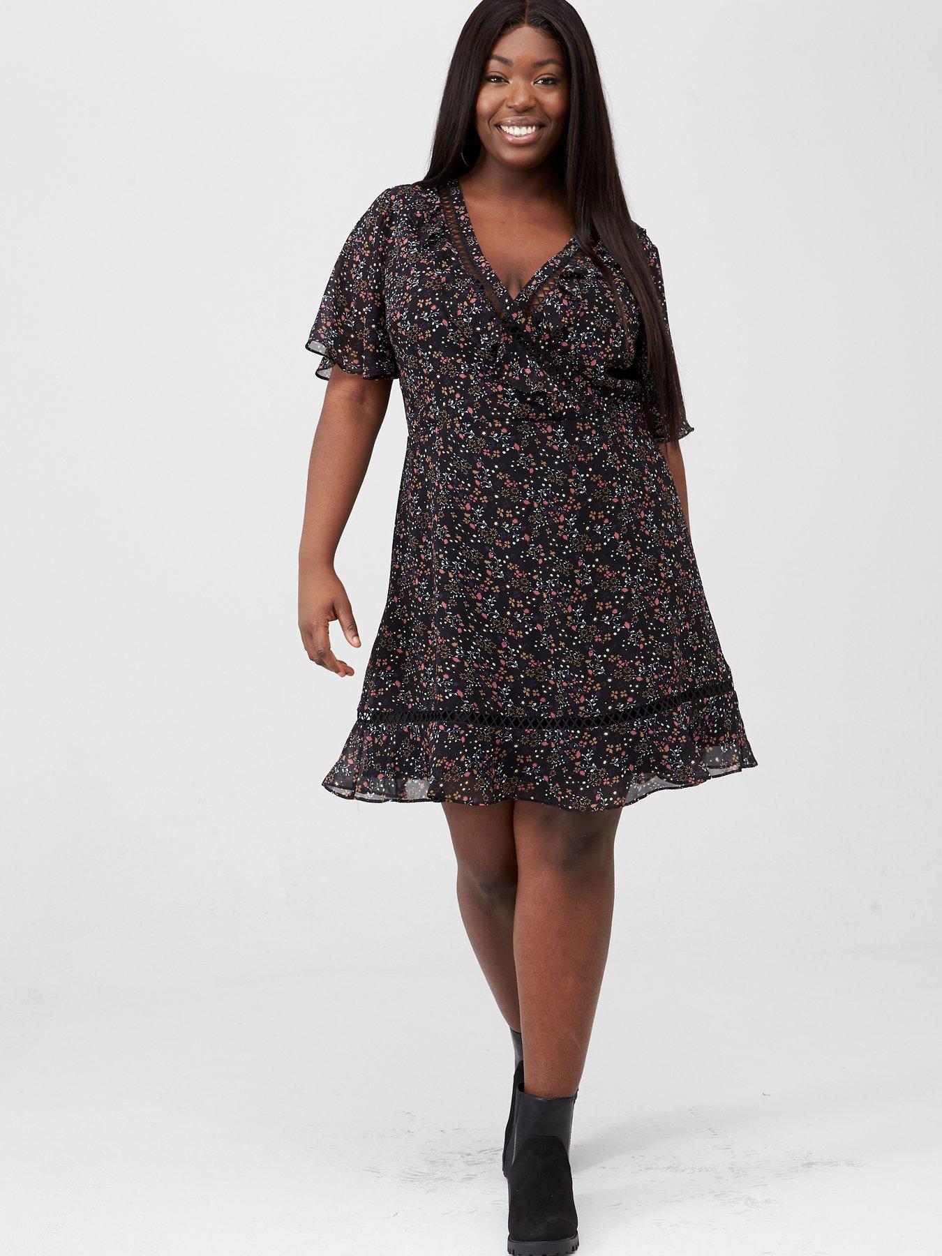 curve tea dress