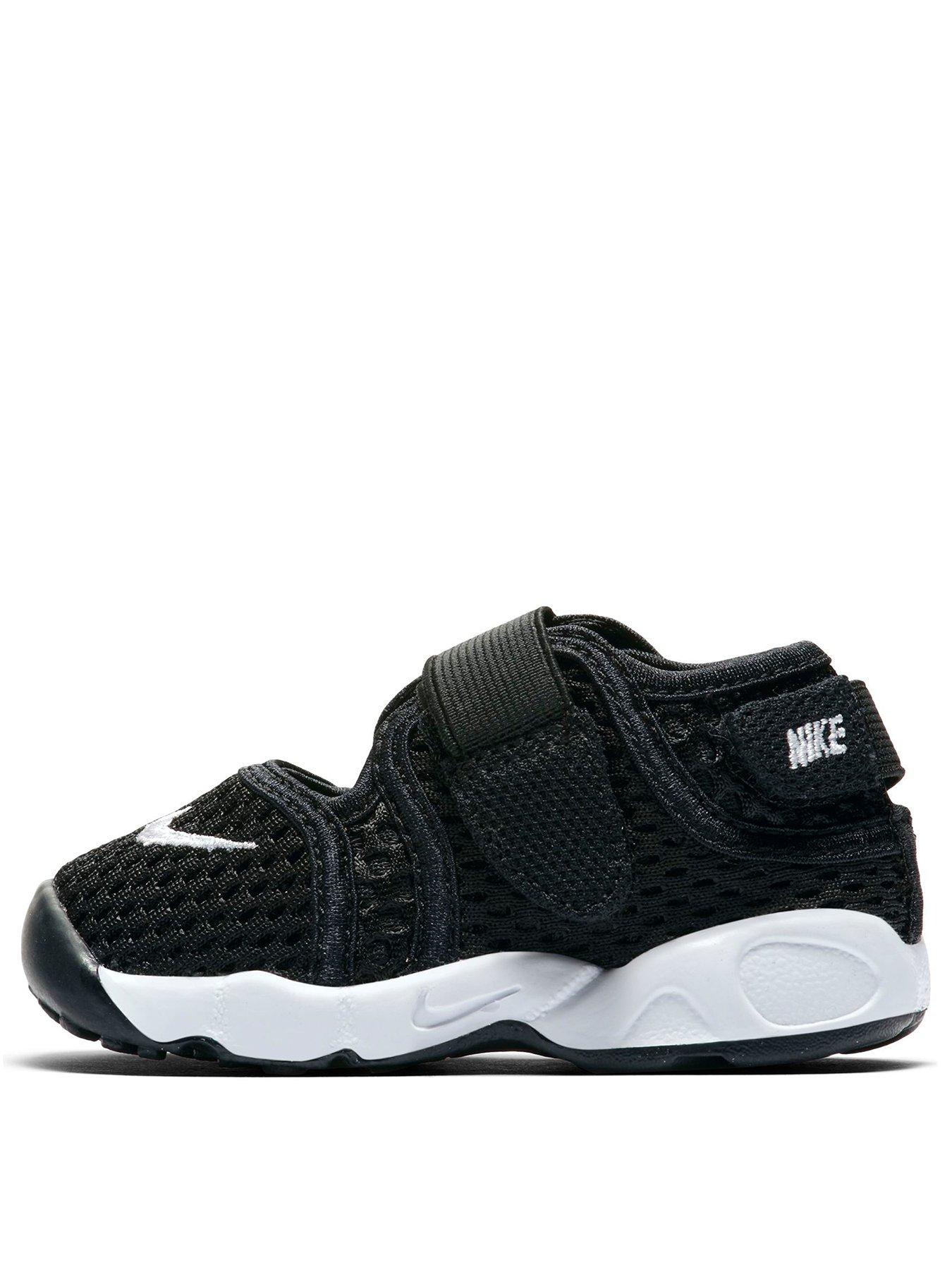 white nike rift infant