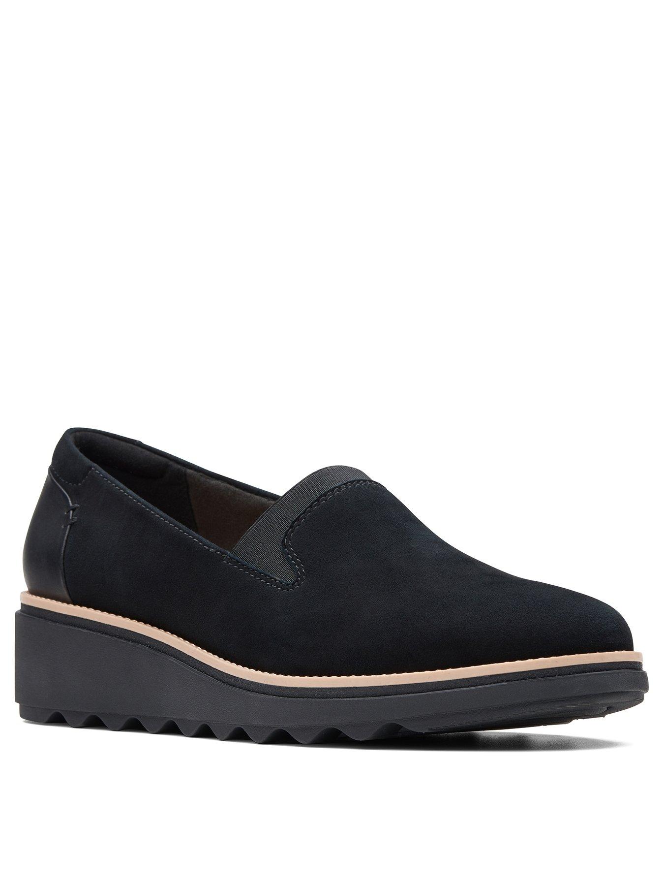 Clarks Shoes | Women's Shoes and Boots 