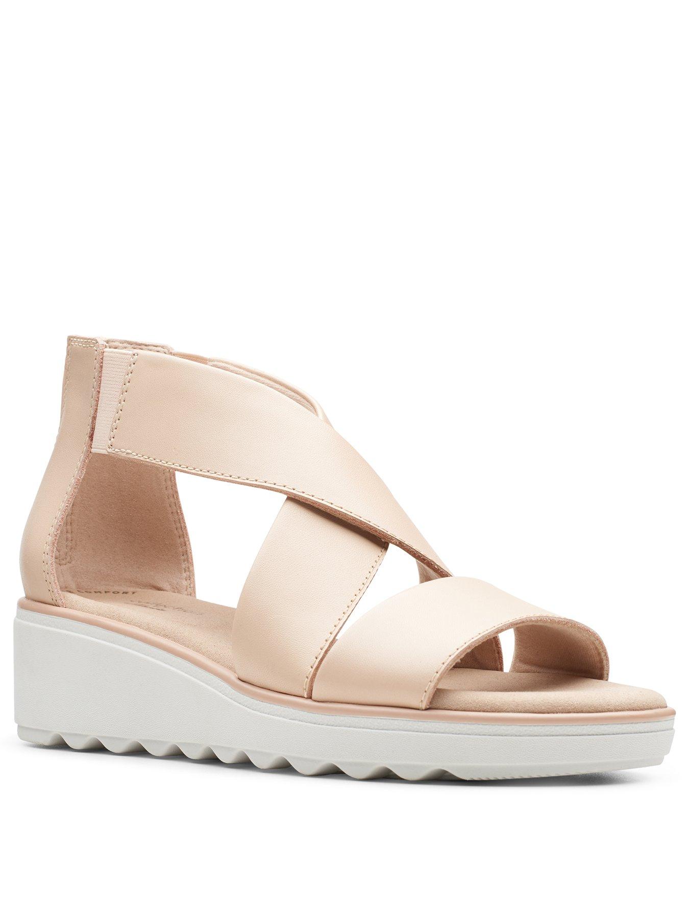 clarks low wedge sandals
