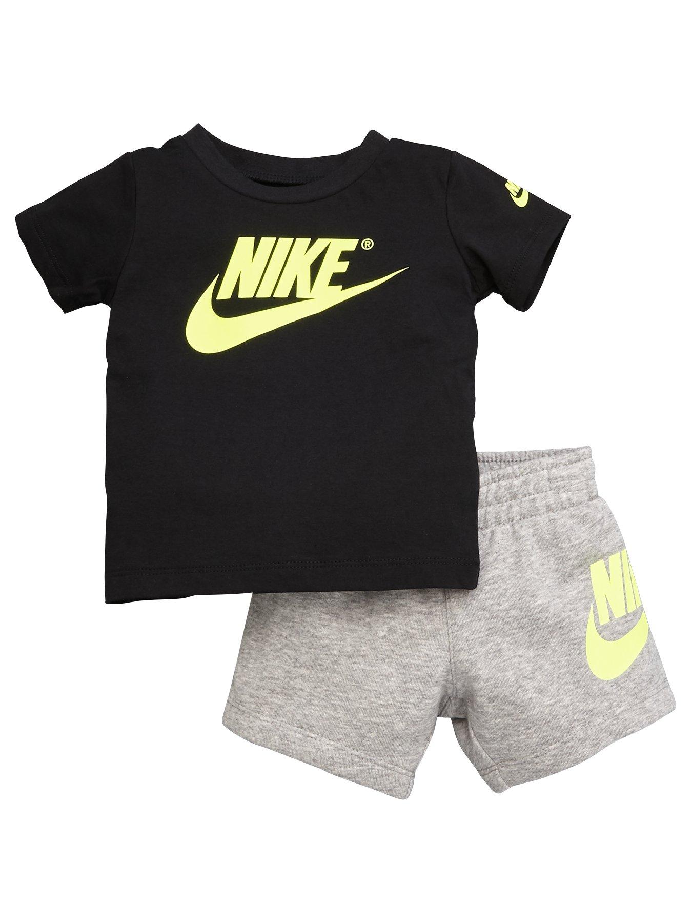 nike shorts set infant