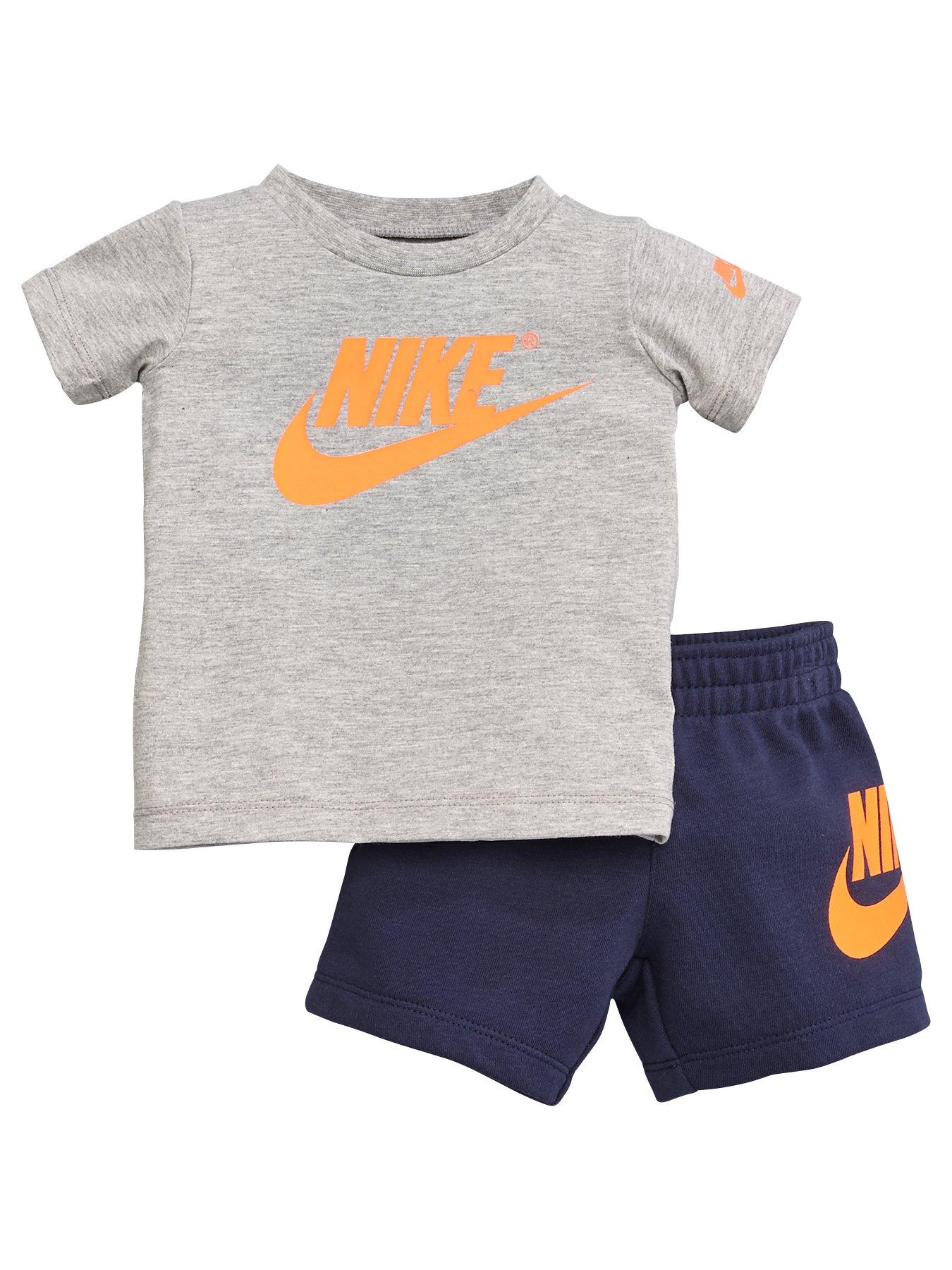 nike outfit for infant boy