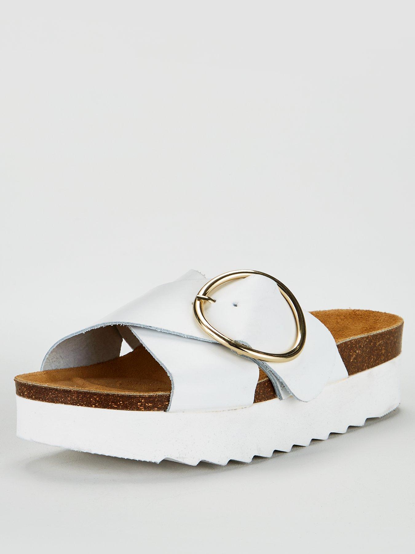 flatform sandals office