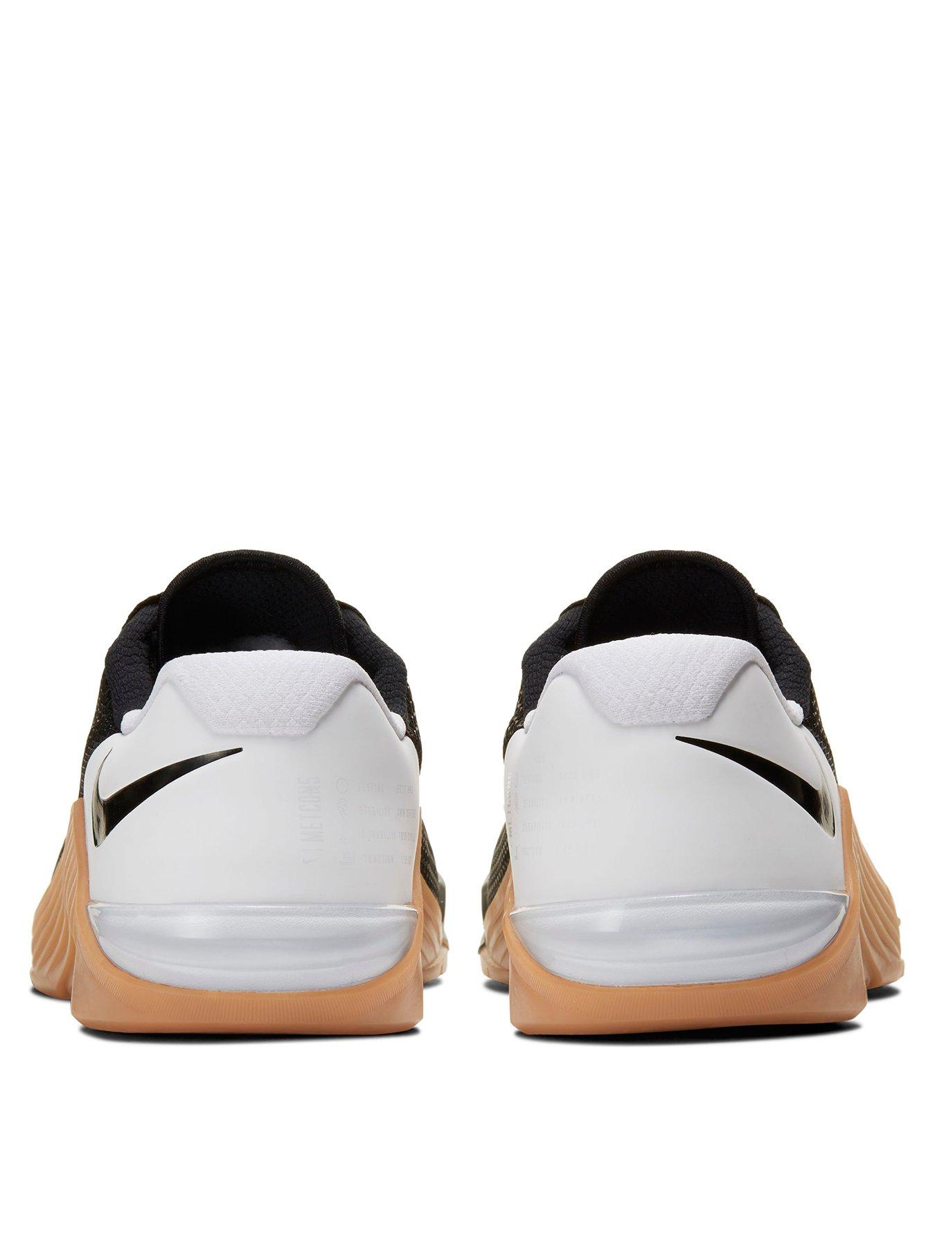 nike metcon 5 black white gum