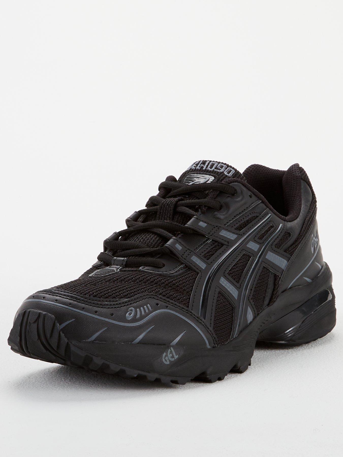 asics mens trainers