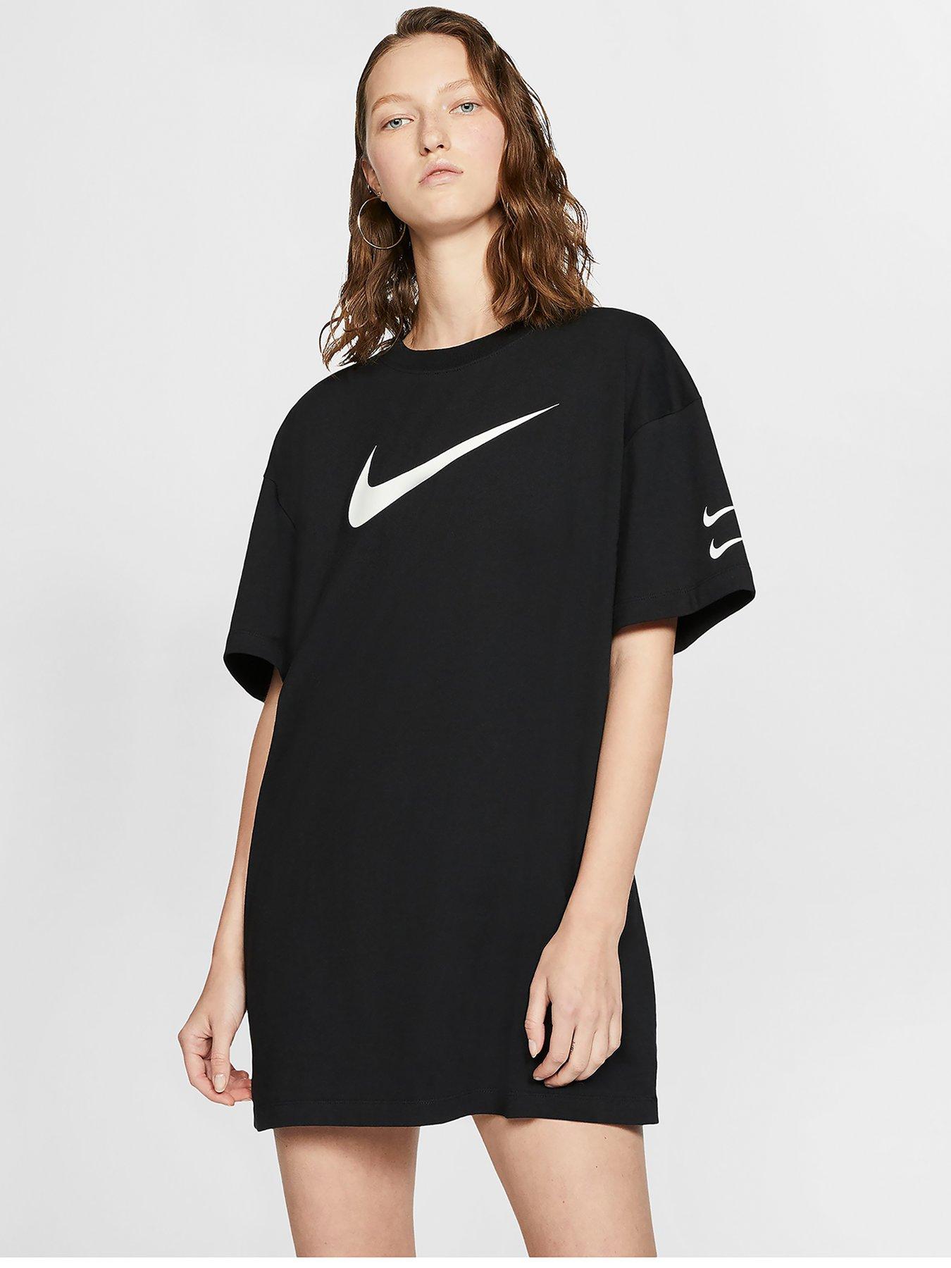 nike sportswear delfine