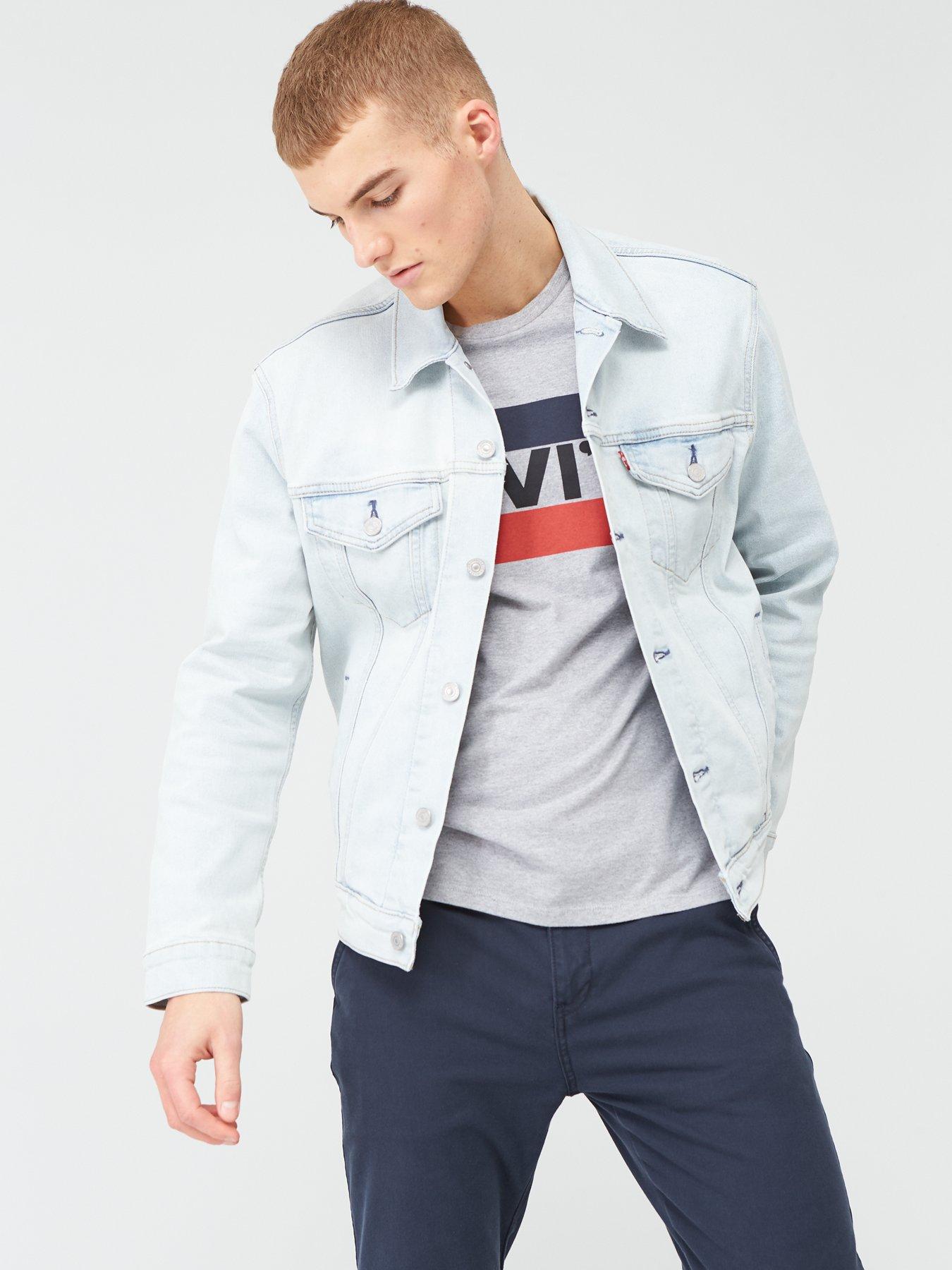 levi's trucker jacket light wash