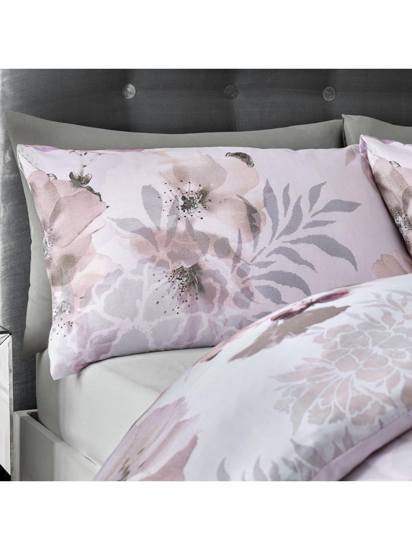 Catherine Lansfield Dramatic Floral Duvet Cover Set