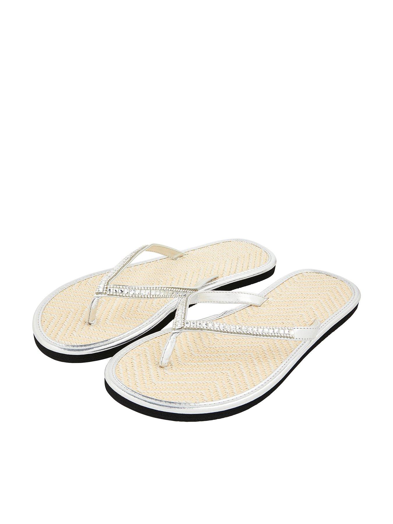 accessorize flip flops sale