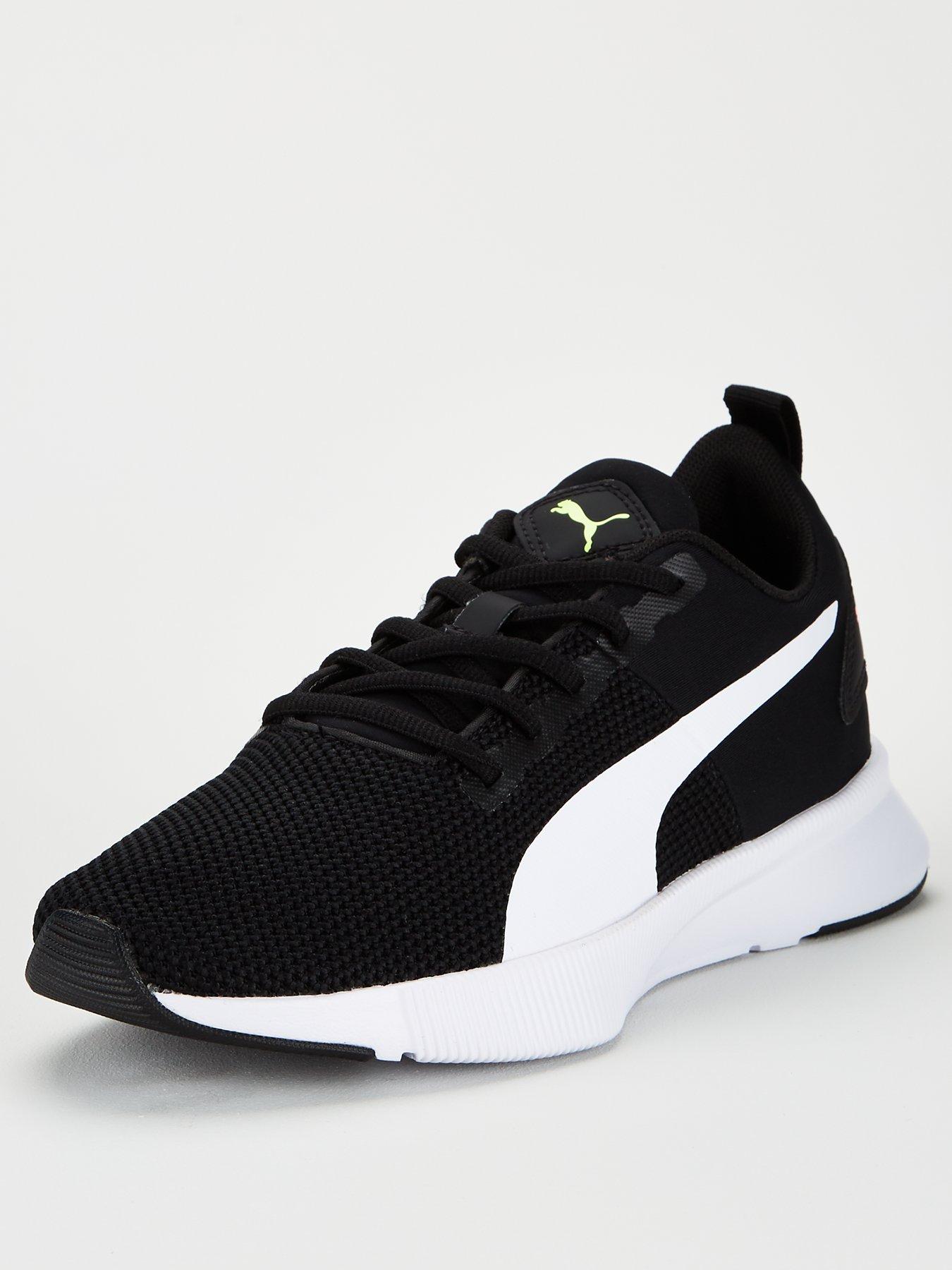 puma flyer runner black white