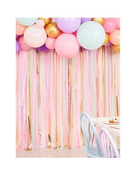 ginger-ray-pastel-streamer-and-balloon-birthday-party-backdrop