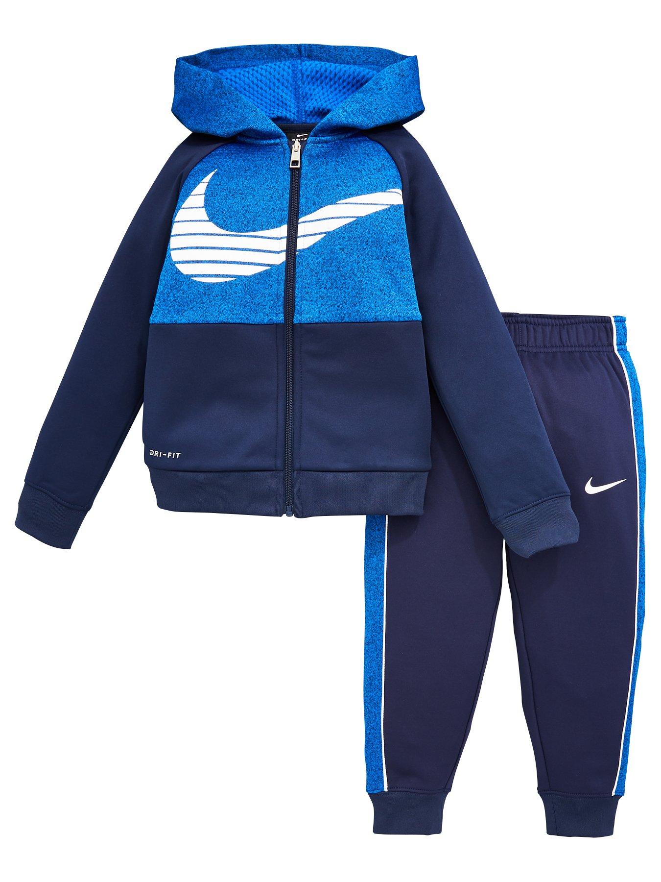 younger boys nike tracksuit