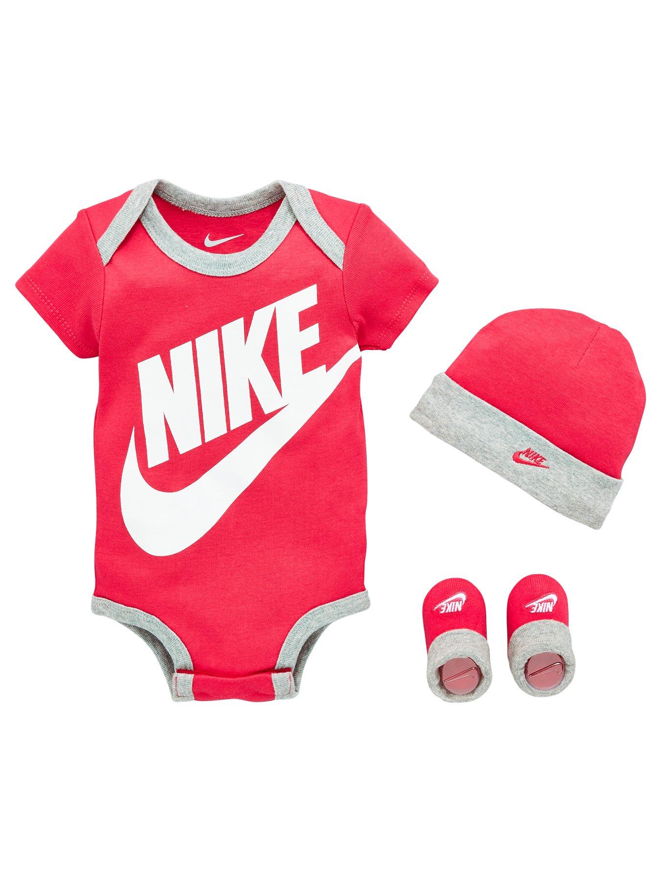 nike 3 piece futura logo set infant