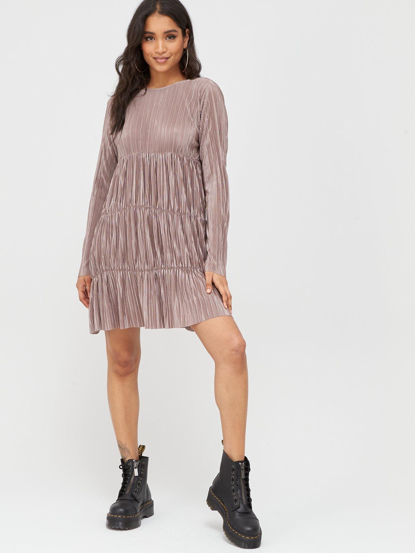 long sleeve tiered smock dress