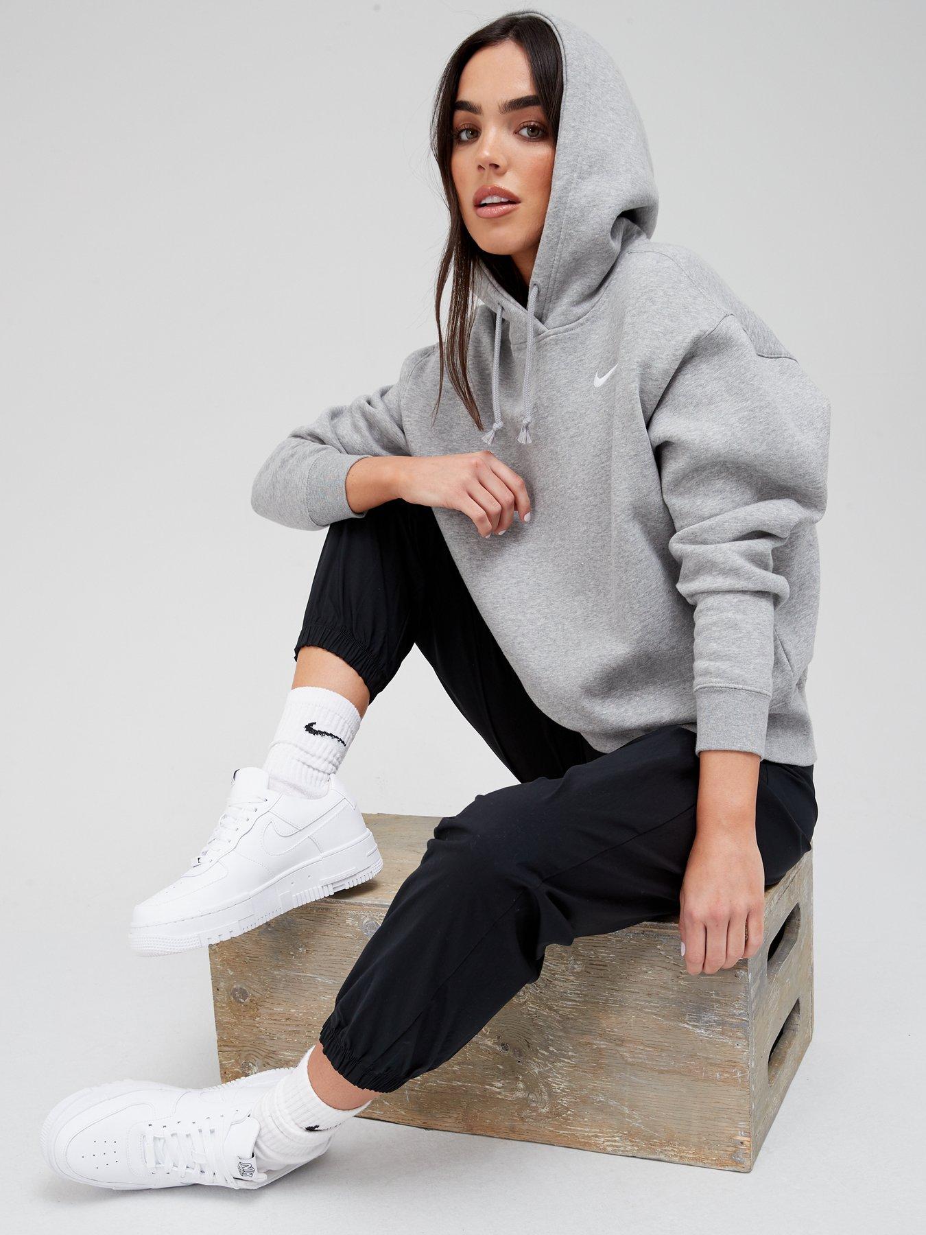 nike nsw jumper