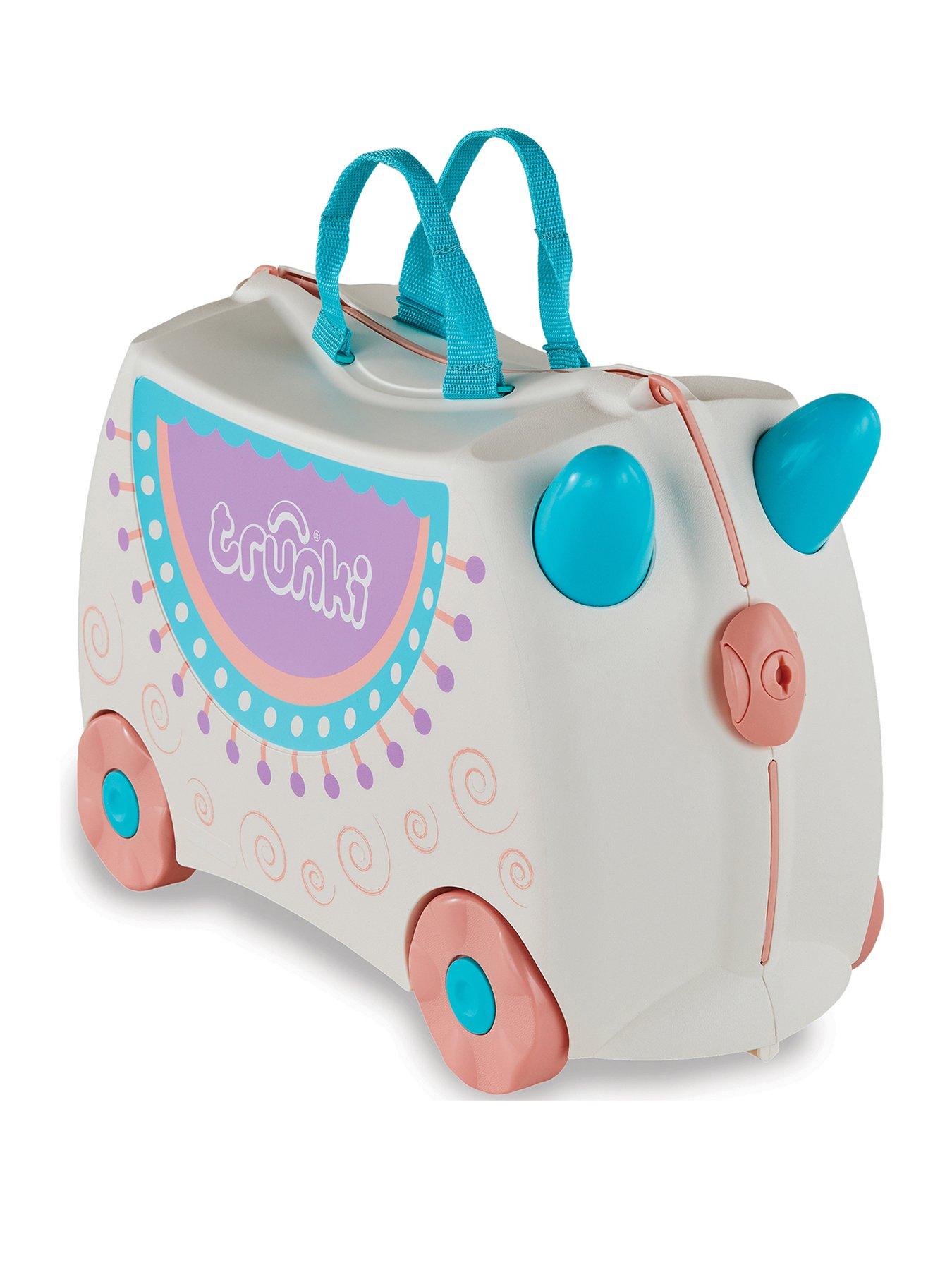 girl trunki