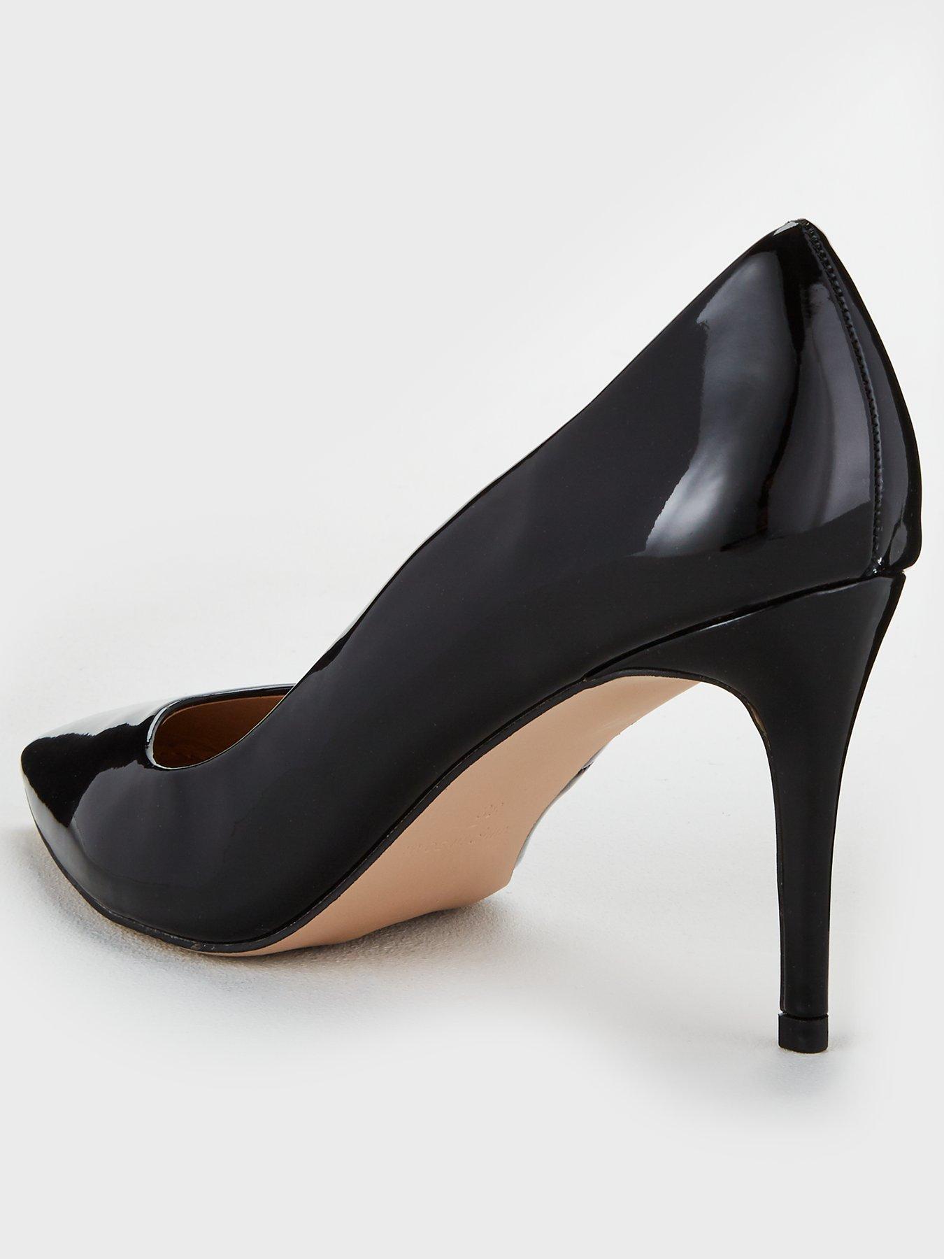 kurt geiger corinthia