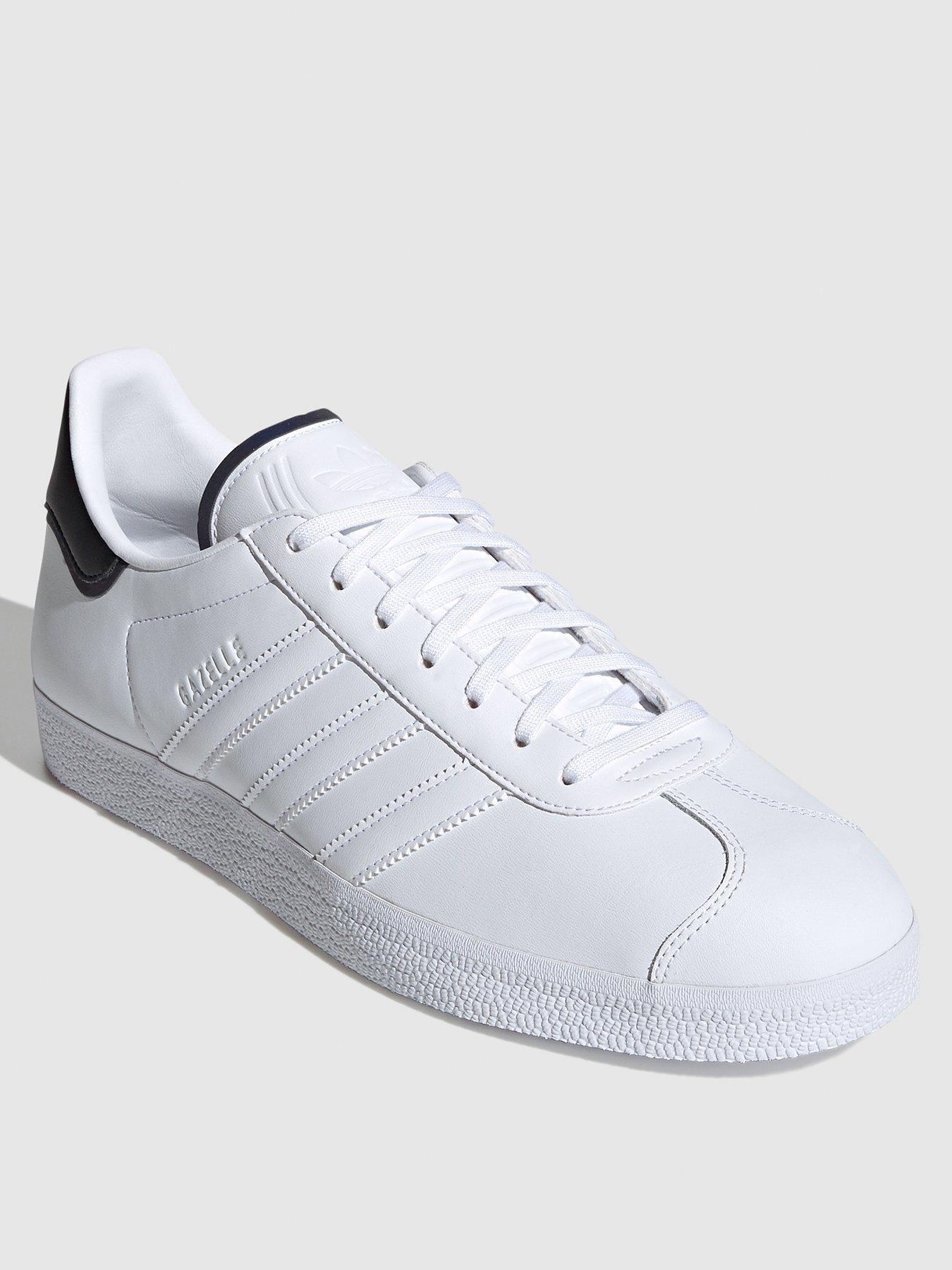 mens white adidas trainers