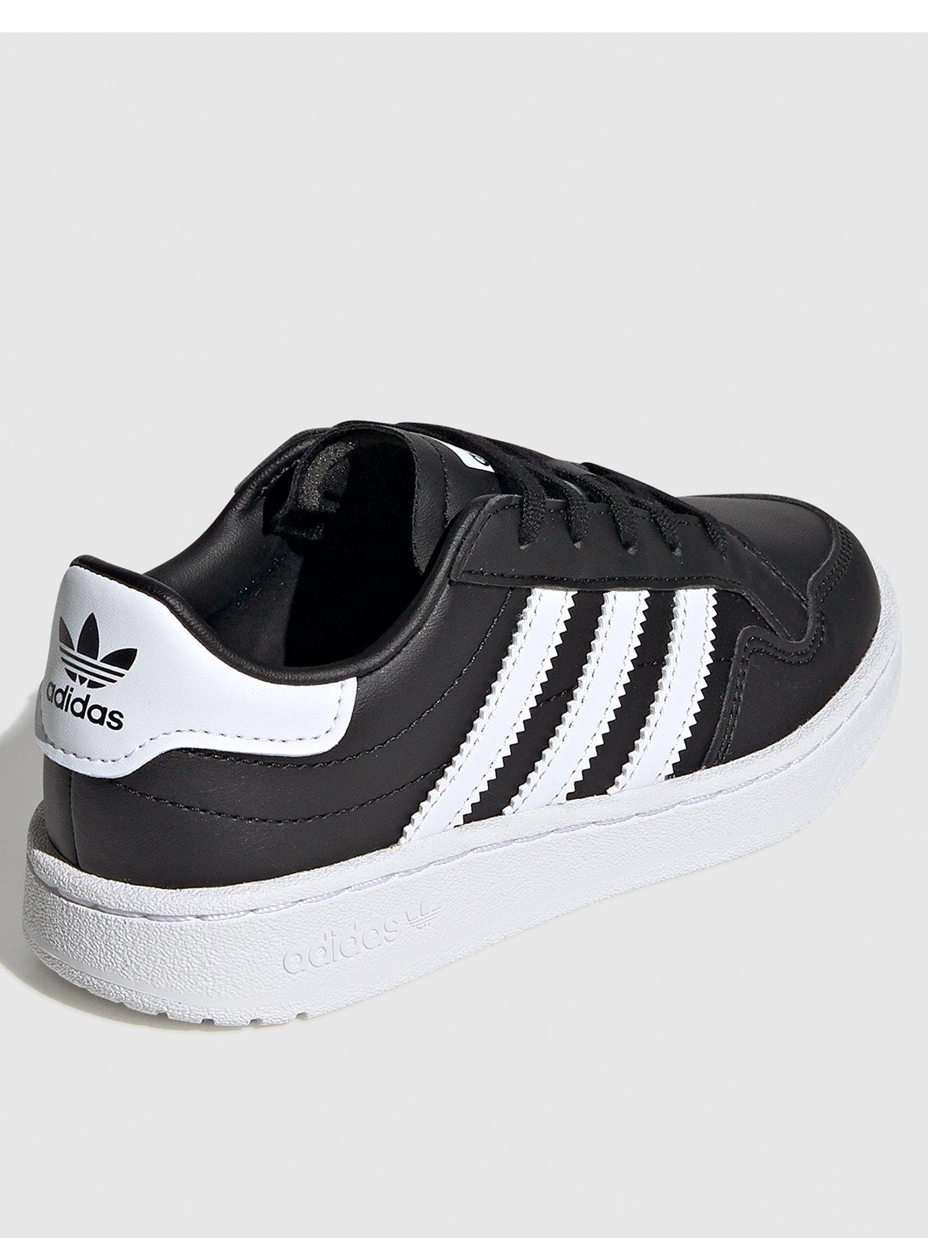 adidas black childrens trainers