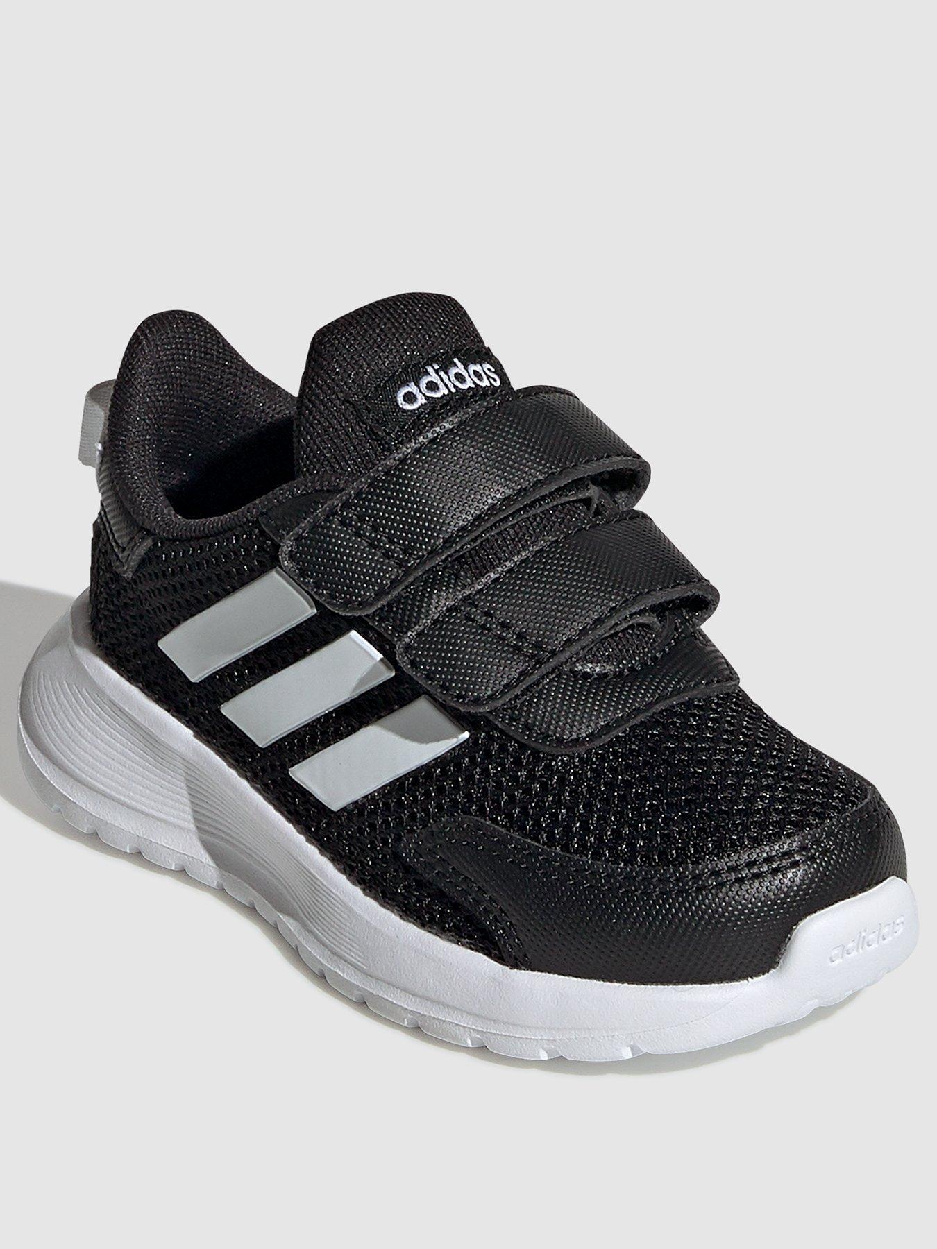 infant size 9 adidas trainers