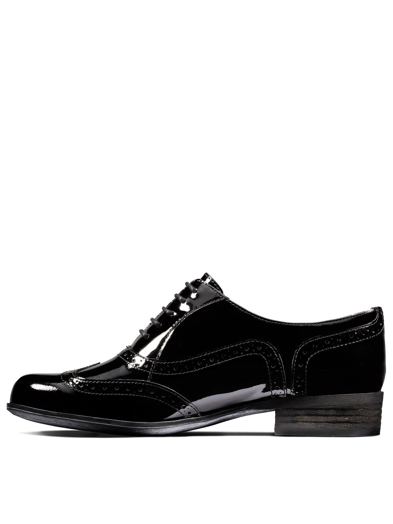 clarks wide fit brogues