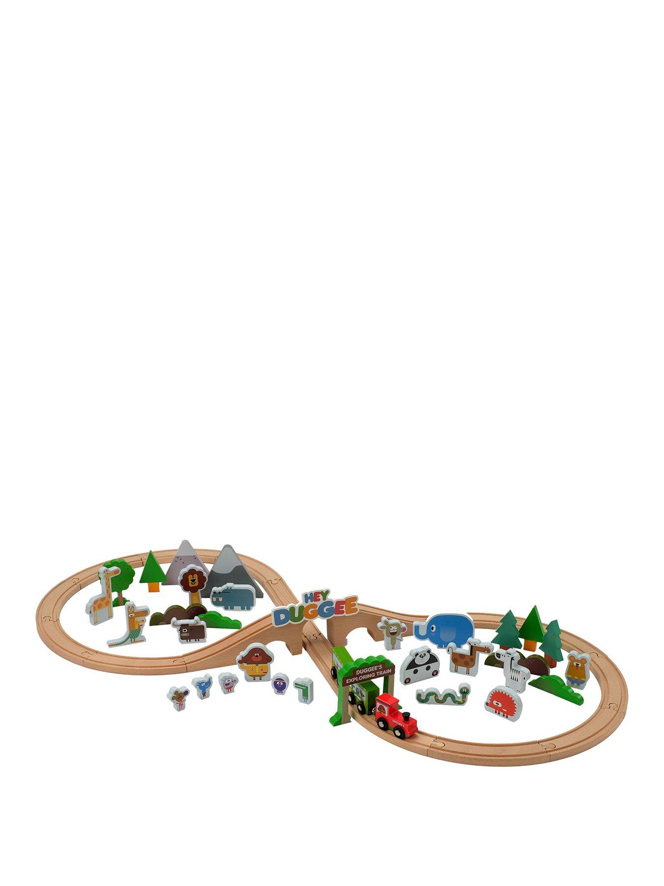 hey duggee light and sound train playset