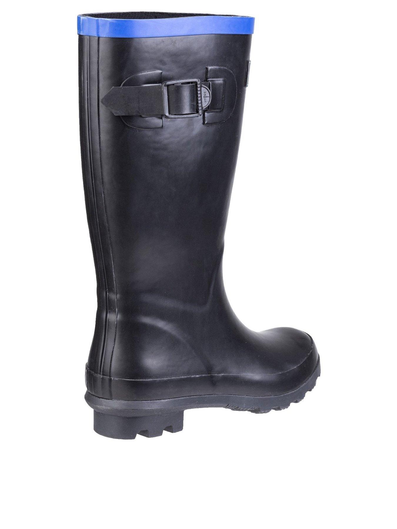 boys wellington boots