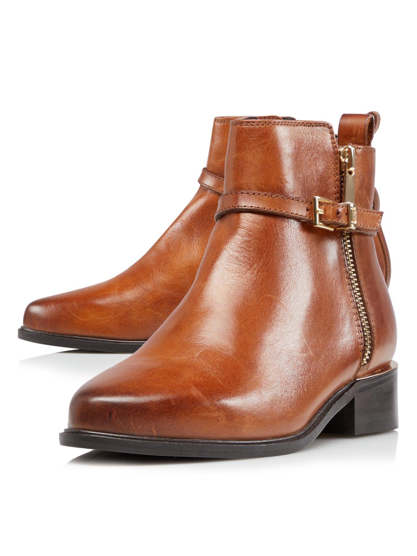 dune chelsea boots in tan leather
