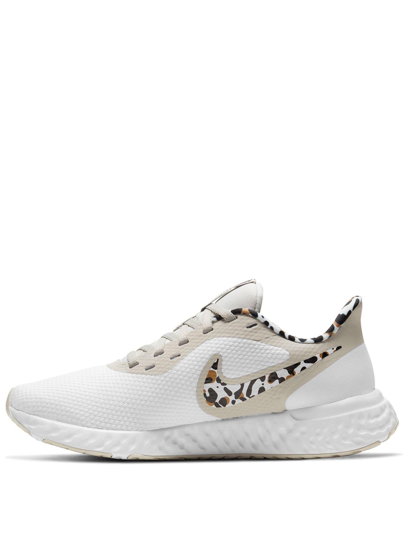 nike revolution 5 prm animal print