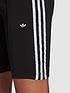 adidas-originals-laced-fitted-shortsoutfit