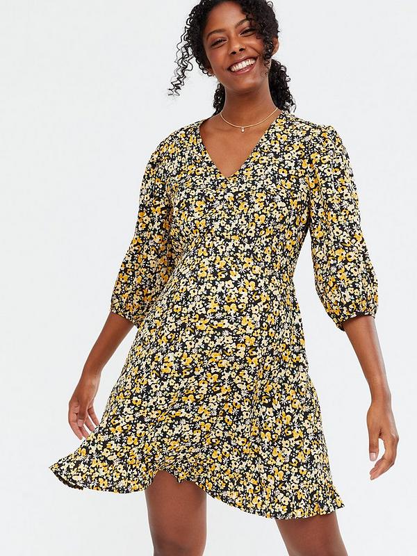New Look Maternity Ditsy Floral Dress ...