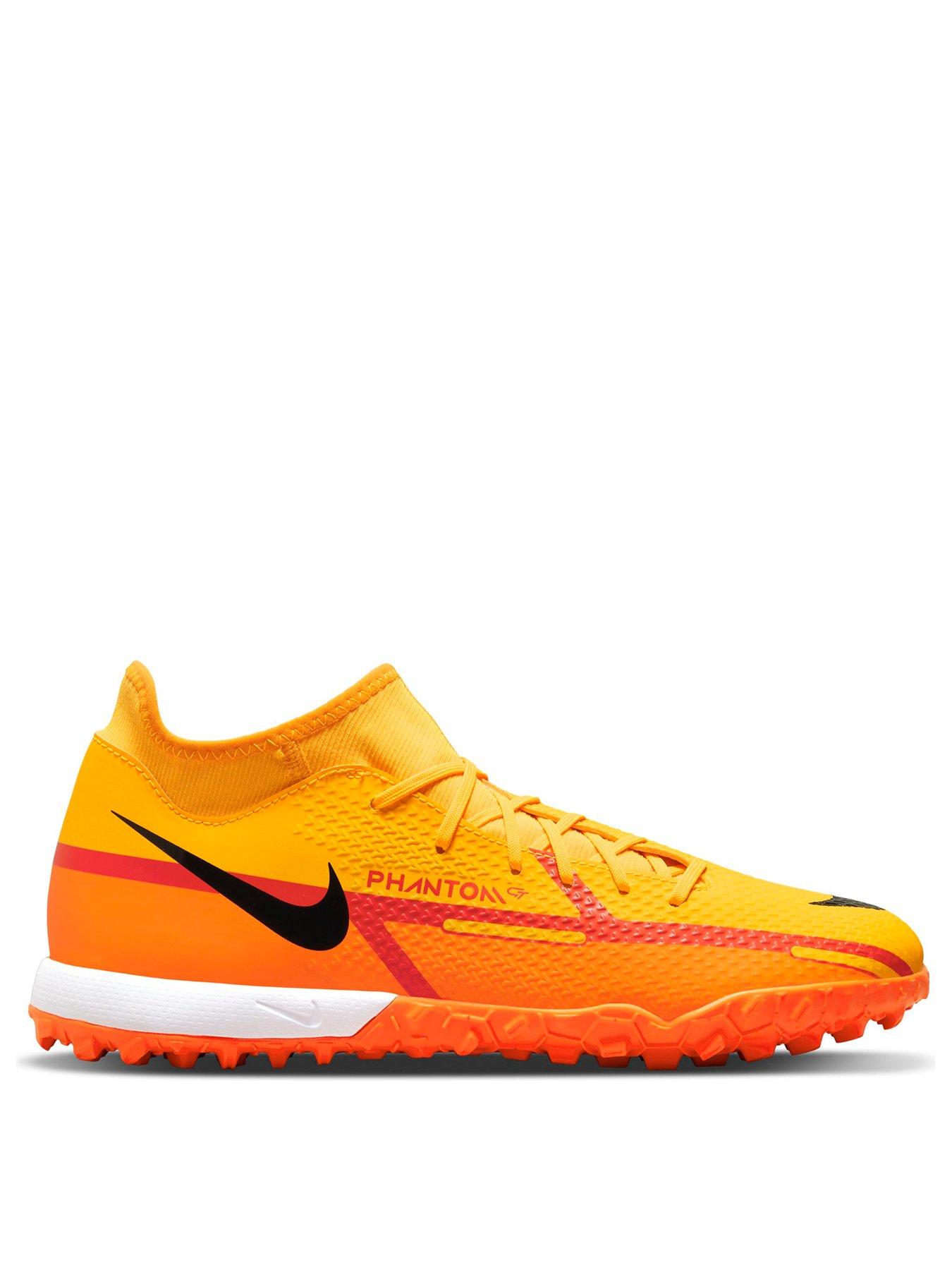 mens nike astro trainers