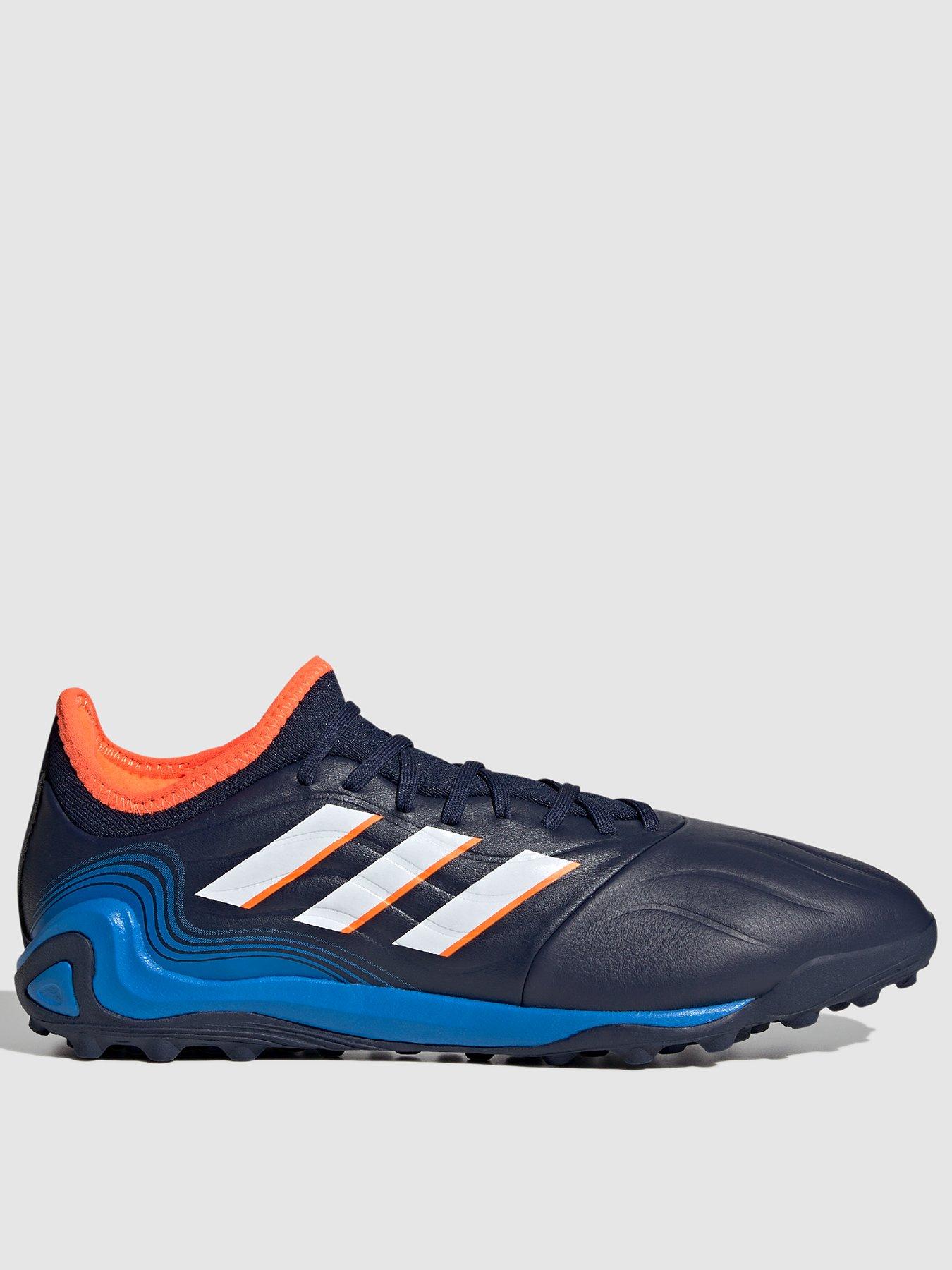 copa 20.3 football trainers turf