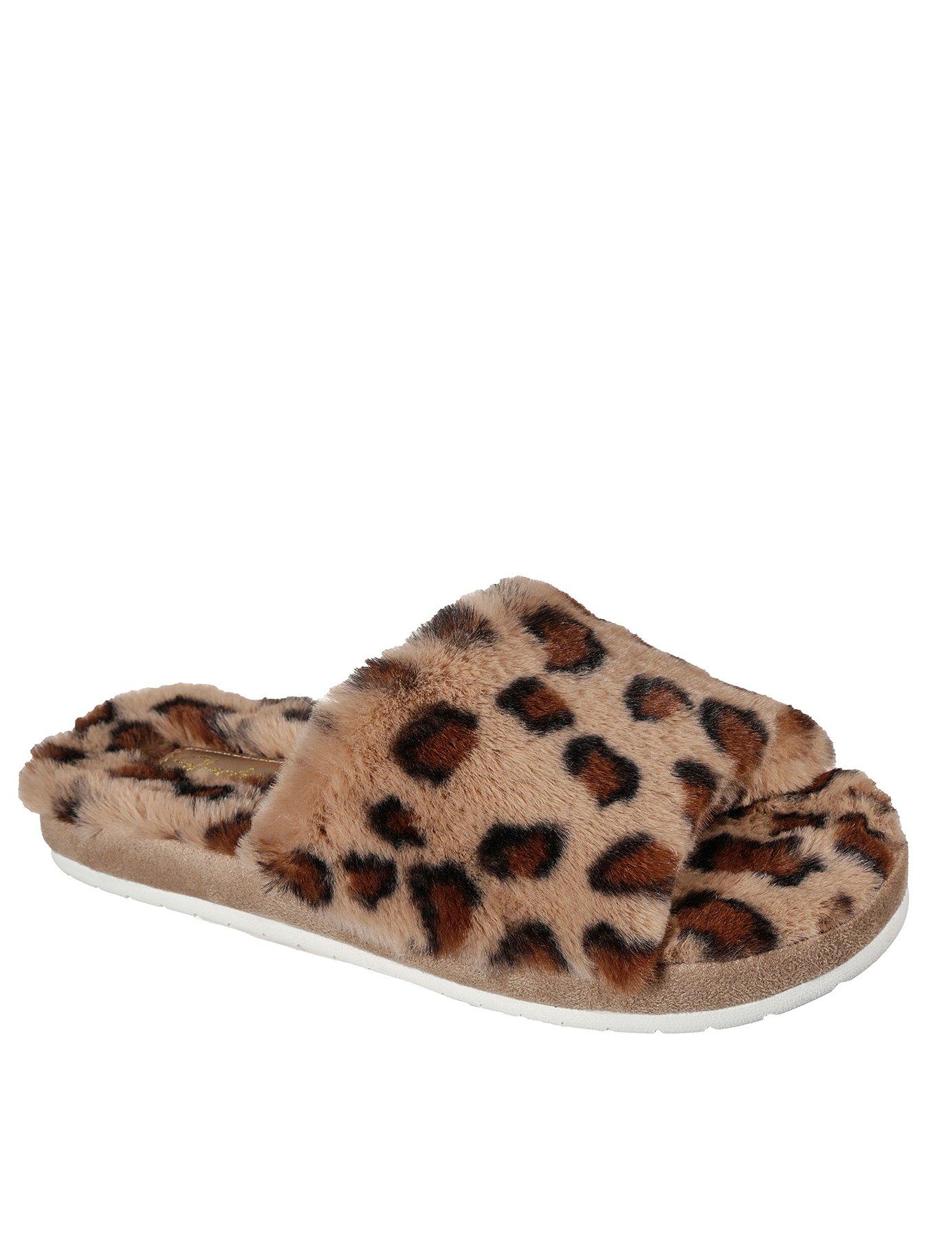Skechers | www.littlewoodsireland.ie
