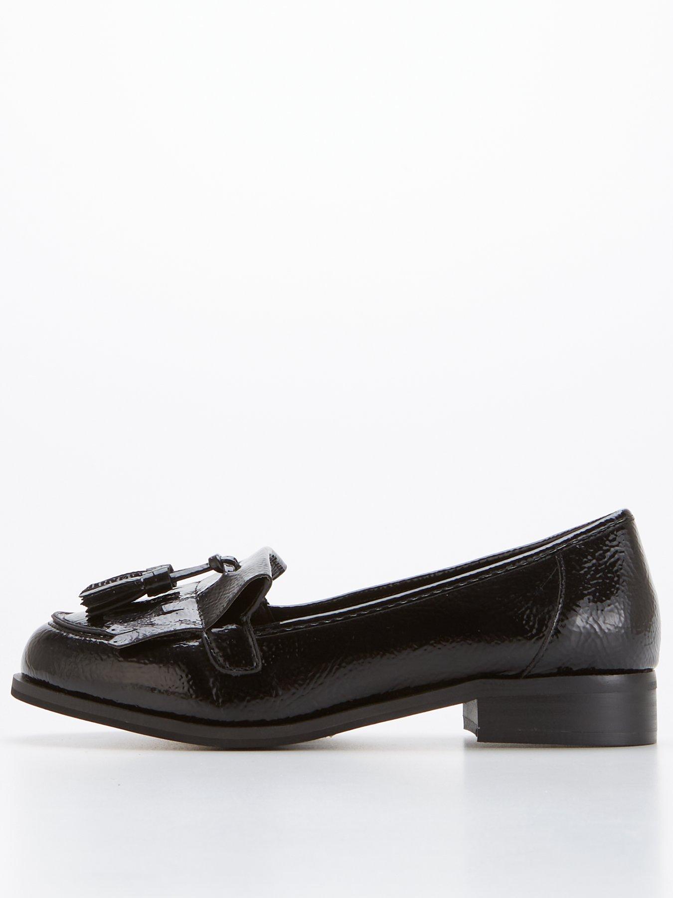 black wide fit shoes