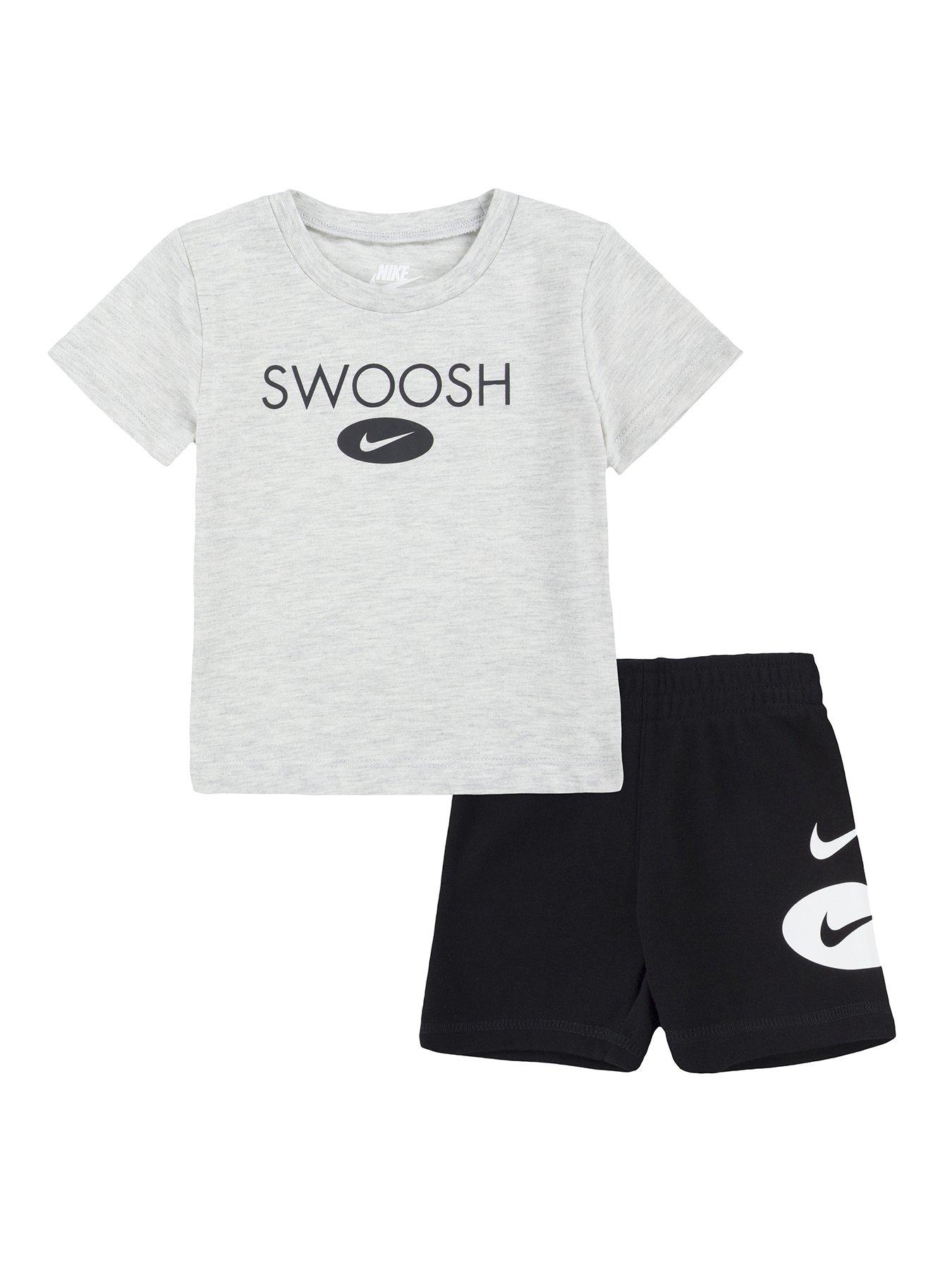 nike short set infant