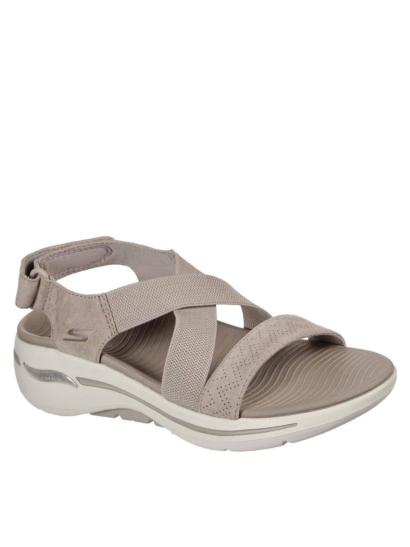 littlewoods skechers boots