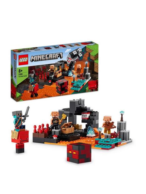 lego-minecraft-the-nether-bastion-action-set-21185
