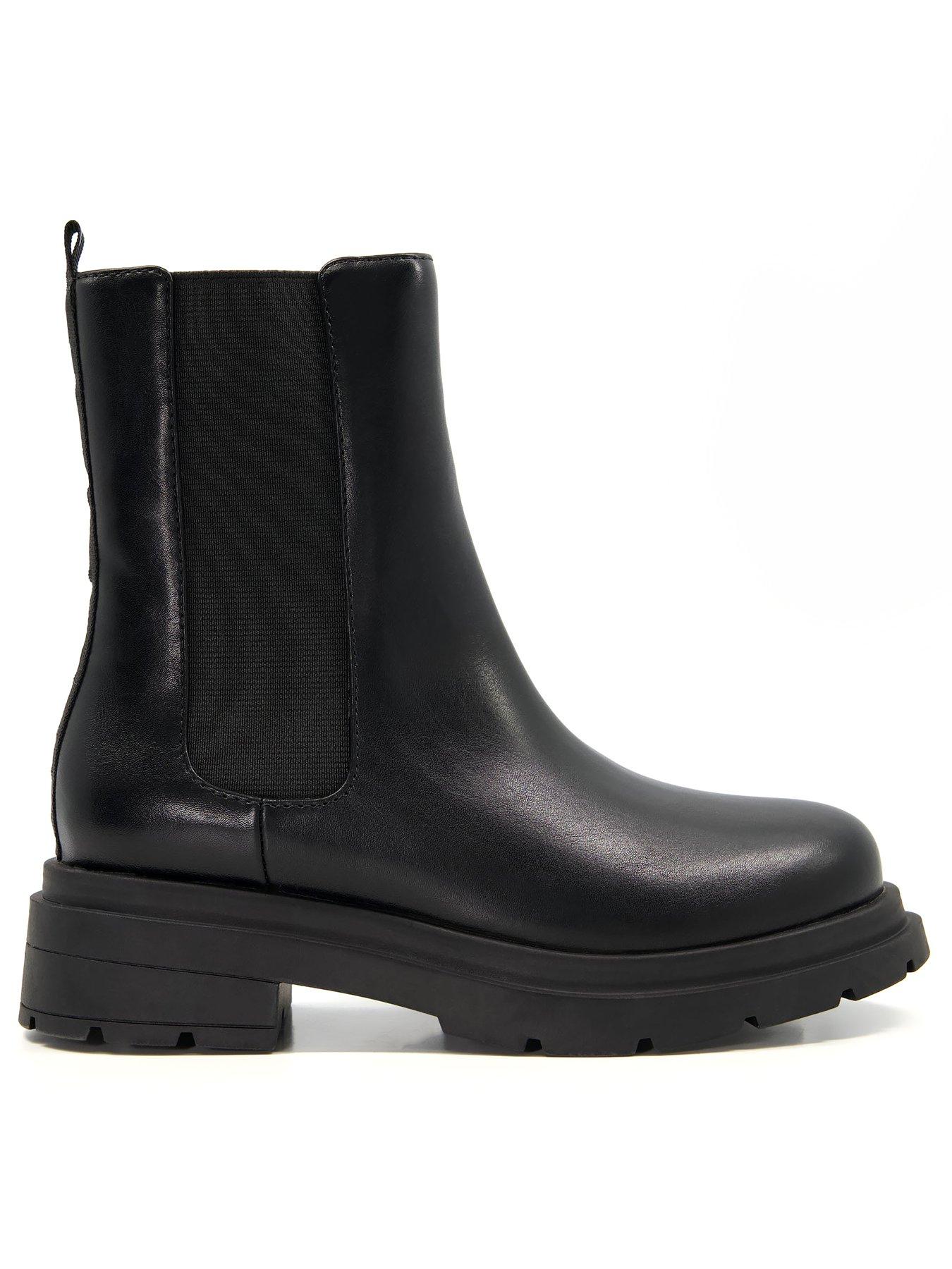 black chunky lego sole chelsea boots